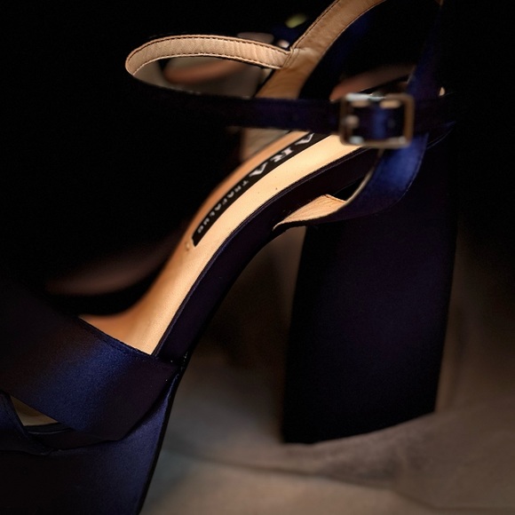 ZARA SATIN EFFECT CHUNKY
PLATFORM SANDALS - Picture 15 of 16